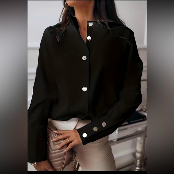 Tops - NIP- NEW Lovely Black long sleeve Blouse with Gold buttons in a Size Medium